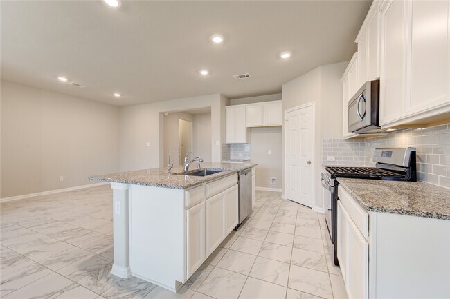 Building Photo - 26019 Steele Flower Dr