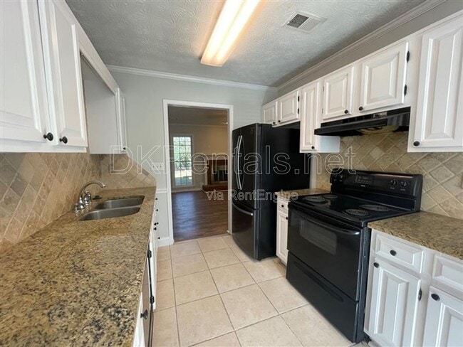 Photo - 2930 Governors Ct