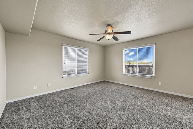 Photo - $2,145.00, 4-bed, 2.5-bath located in Colo... Apartamento