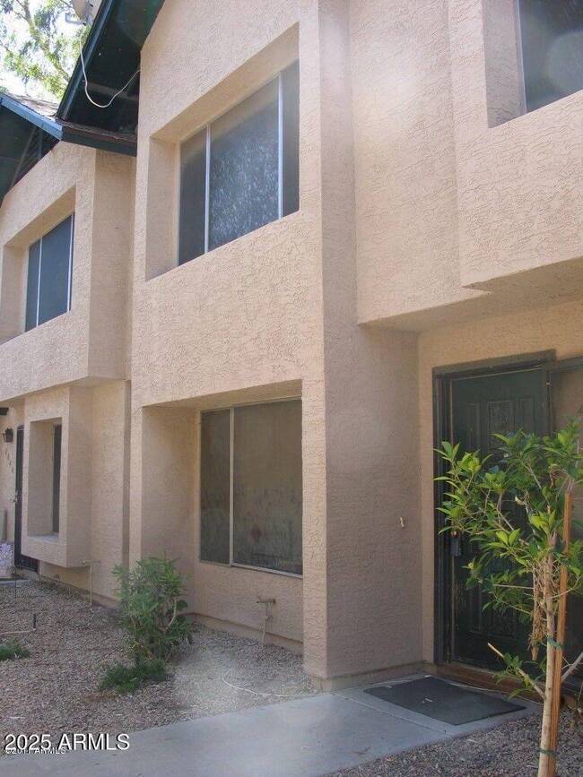 Building Photo - 4846 W Northern Ave Rental