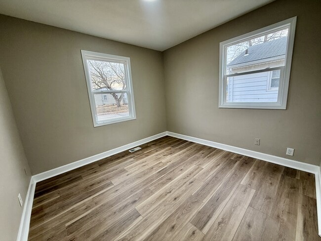 Photo - 1123 Island Ave