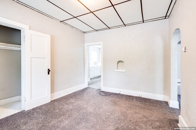 Photo - 136 E Johnson St Unidad 136