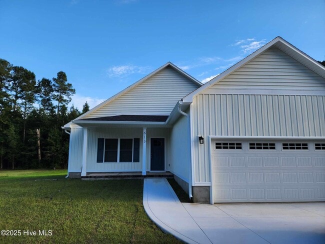 Building Photo - 613 Hobbs Dr Rental