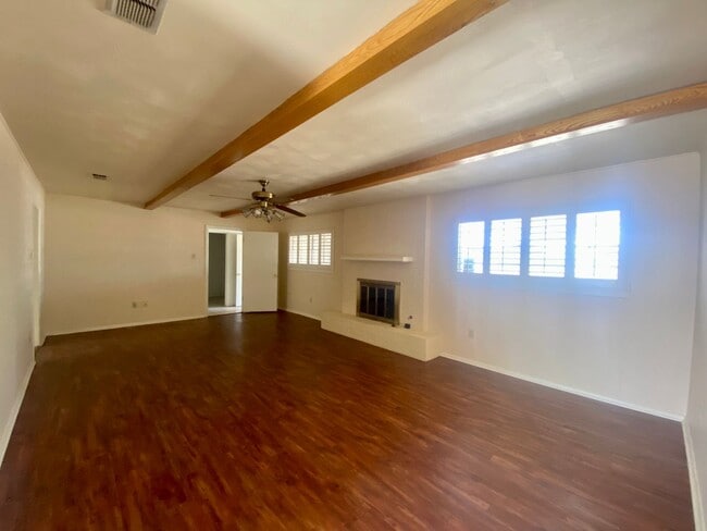 Photo - PRE-LEASING JULY.