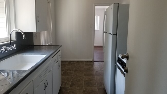 Photo - 2 BEDROOM DUPLEX-across the street from UC Davis