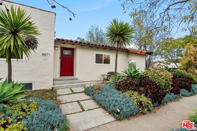 Building Photo - 8871 Gibson St