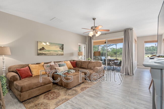 Photo - 825 Wildflower Rd