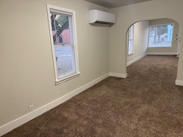 Photo - 300 Center St Unit #1