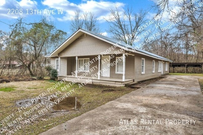 Photo - 2208 13th Ave W