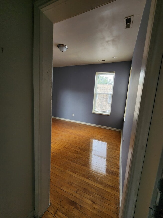 Photo - 1650 S St Louis Ave Unit 3R