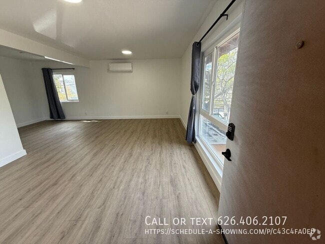 Building Photo - Modern 1-Bedroom-1 MONTH FREE – $2,400 | I... Unit 1629-8 Rental