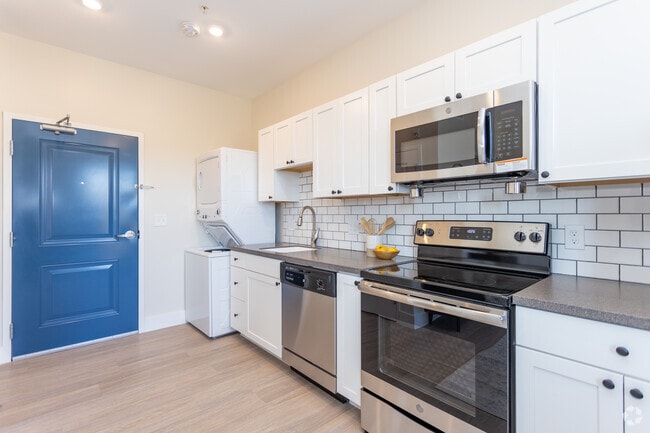Kitchen/Laundry - Studio
