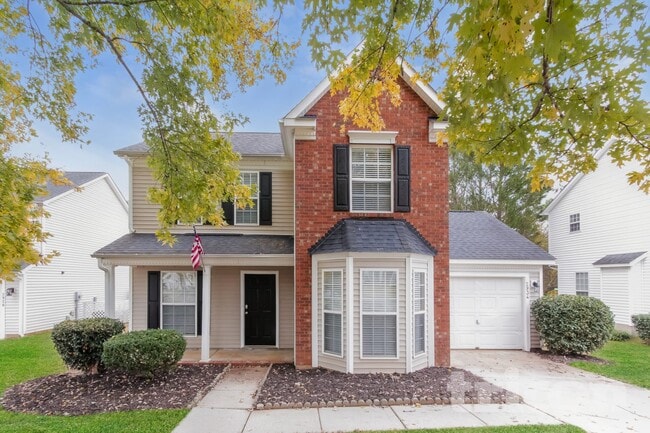 Building Photo - 2934 Hawick Commons Dr