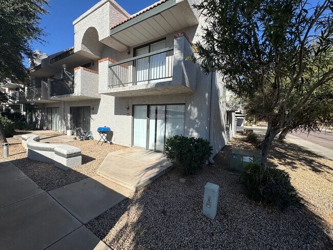 Photo - 18239 N 40th St