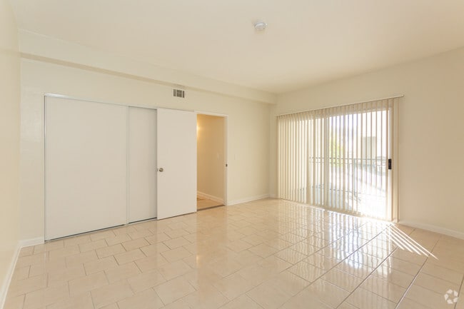 Pinewood Apartments
