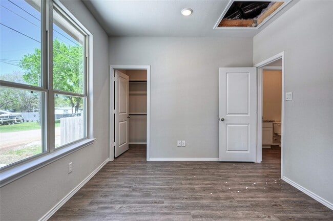 Photo - 11779 White Cedar St