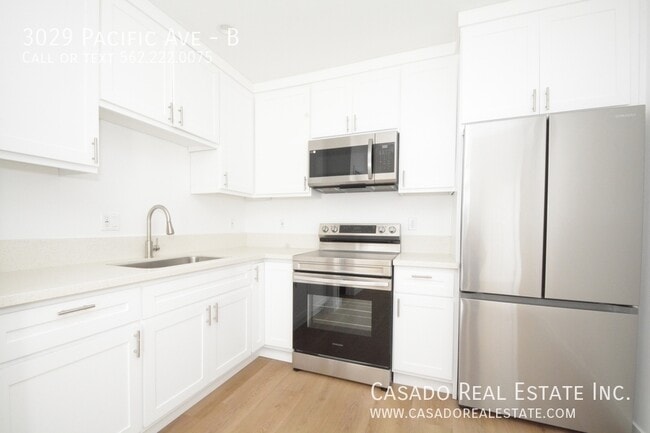 Photo - 3029 Pacific Ave Unidad B