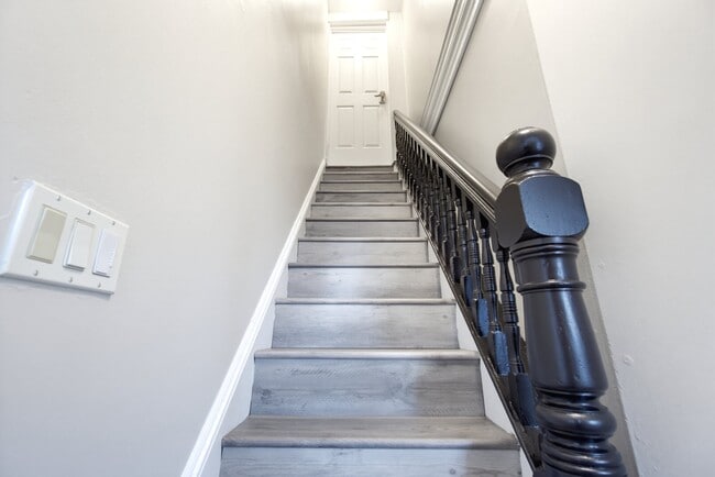 39 Bloomsbury Ave