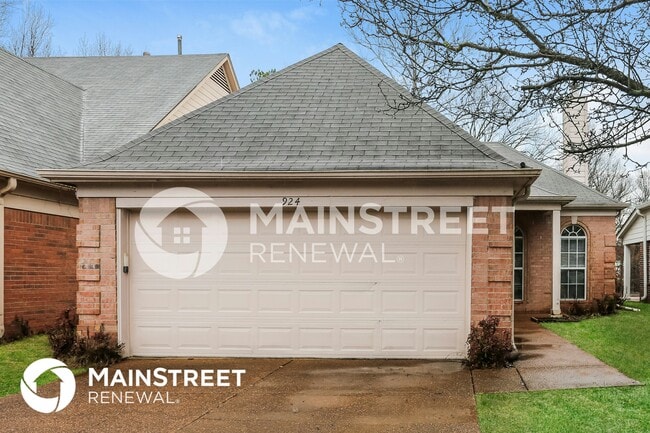 Photo - 924 Dalemore Ln