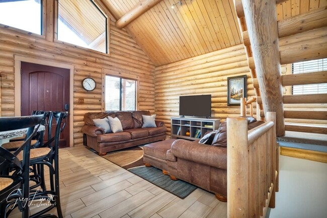 Photo - Furnished Mountain living in Central, Utah!