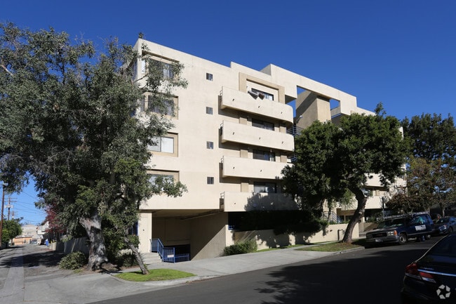 Woodbine Apartaments