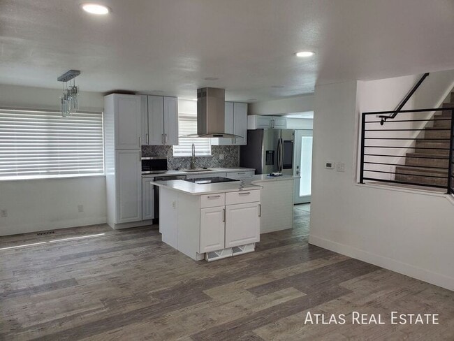 Photo - 7872 W 84th Ct