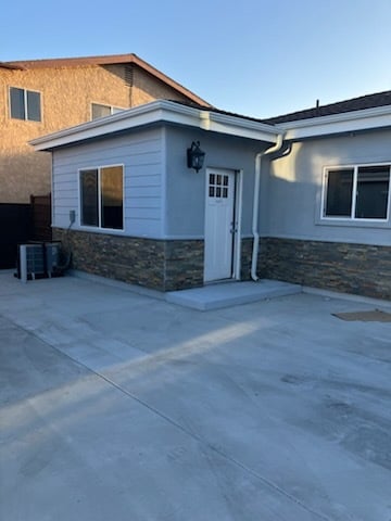 Photo - 6115 Carmelita Ave