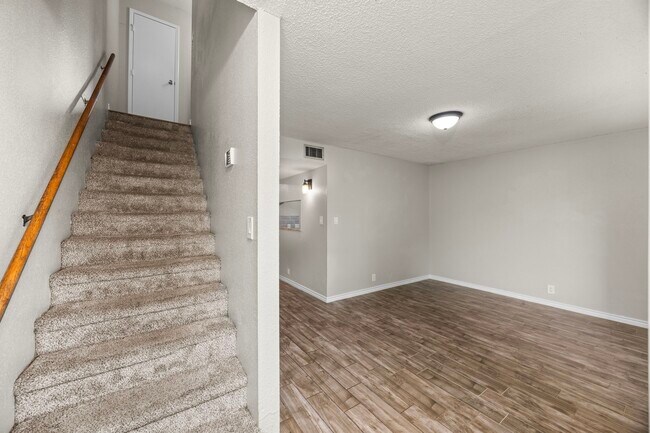 Photo - 11002 Hammerly Blvd Unit 214