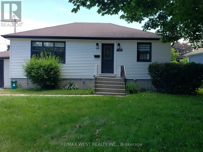 Photo - 603 Anderson St