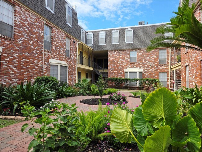 Photo - 217 Church St Unit 201