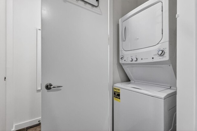 365 SE 6th Ave Unit 309