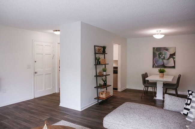 Photo - Flagler Pointe Apartments