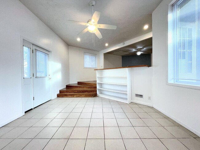 Photo - 514 W 9th Ave