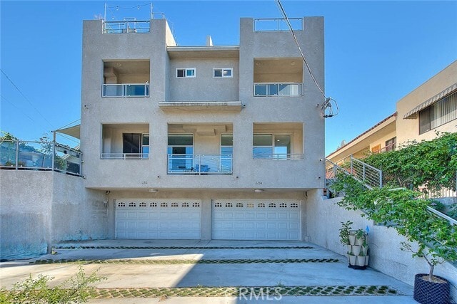 Photo - 1234 Lilac Terrace