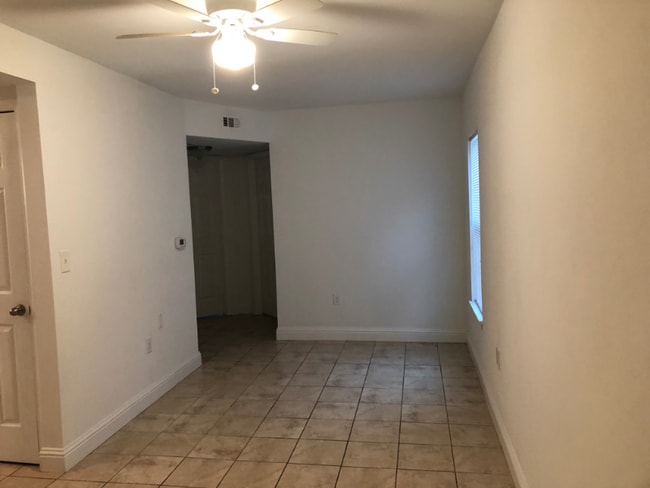 Photo - 211 Green Acres Rd