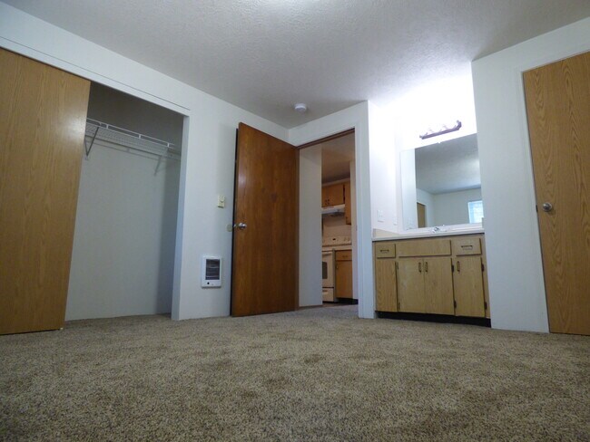 Photo - Stafford Square Apartments
