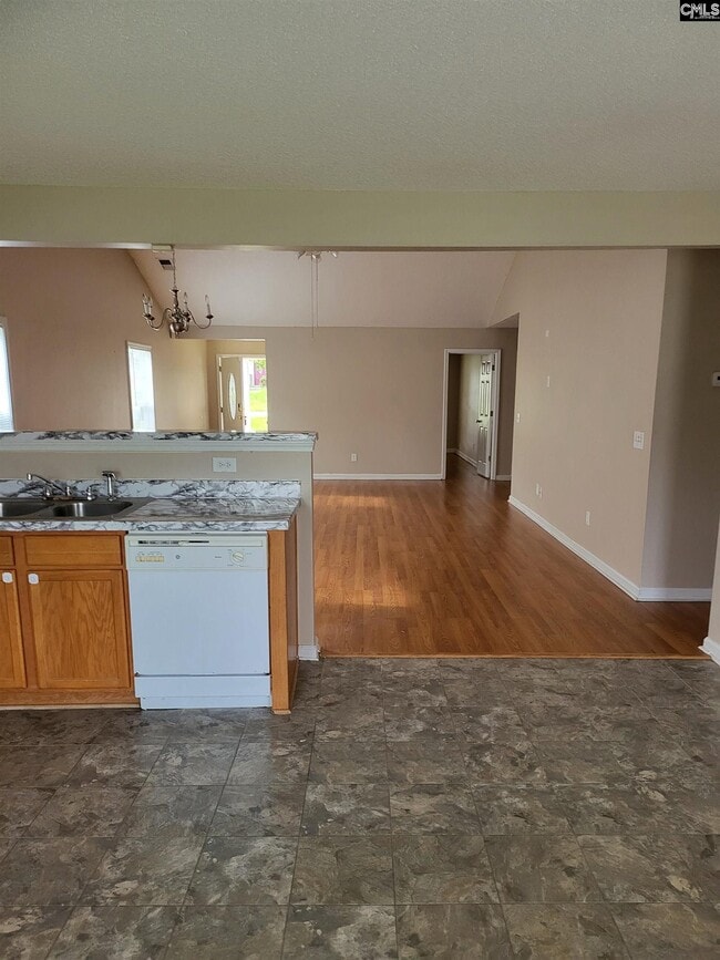 Photo - 304 Fox Squirrel Cir