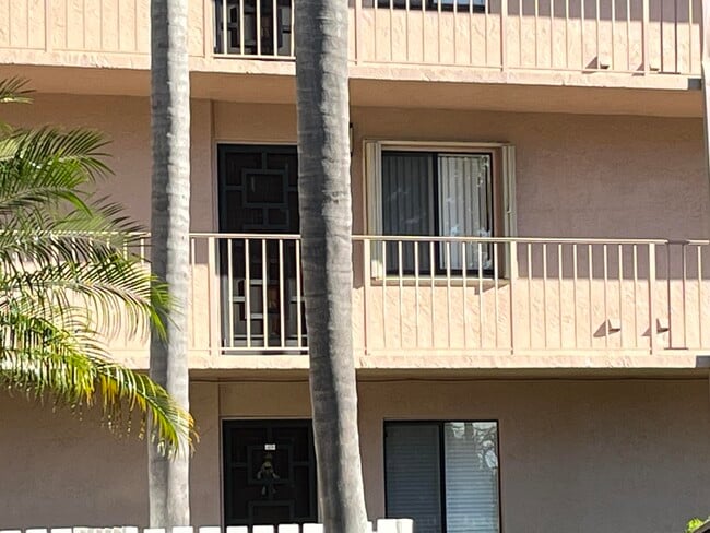 Photo - 7281 Amberly Ln Unit #207