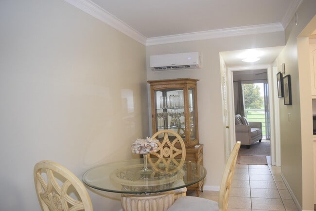 Photo - 315 Mansfield Dr