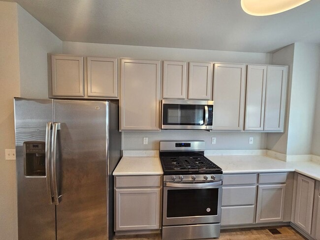 Photo - Contemporary townhome in Great Location