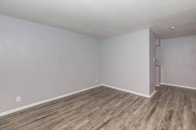 Country Oaks Apartments