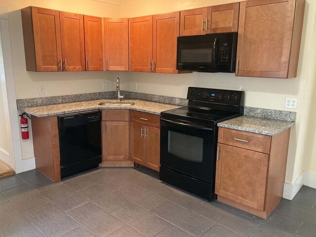 26 Orange St Unit 2