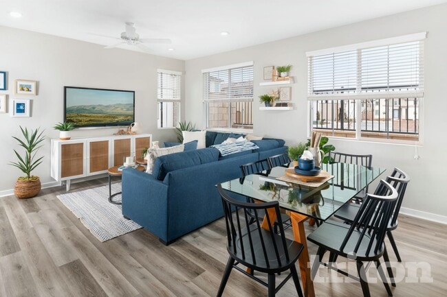 Building Photo - 31647 Hans Dr