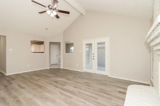 Photo - 6216 N Park Dr