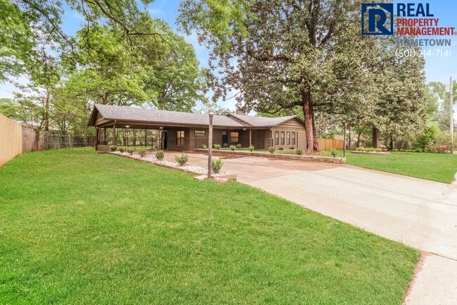Photo - 420 Algood St