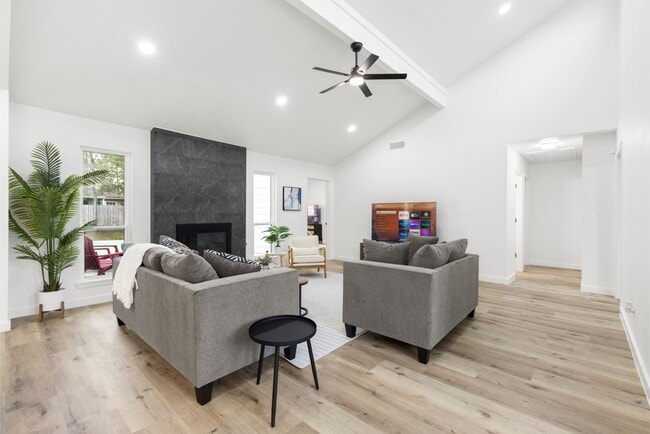 Photo - 15126 Forest Lodge Dr