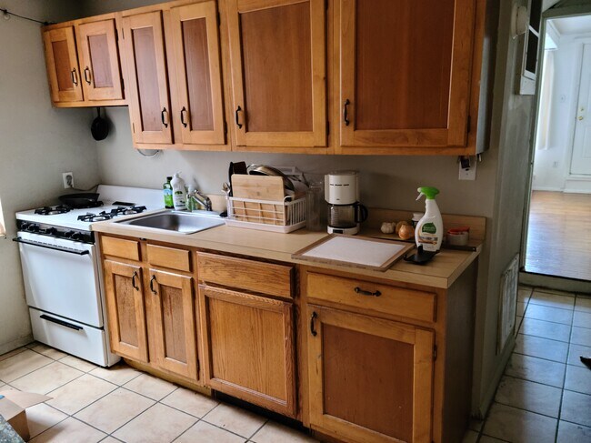 Photo - 810 S 4th St Unit Third floor