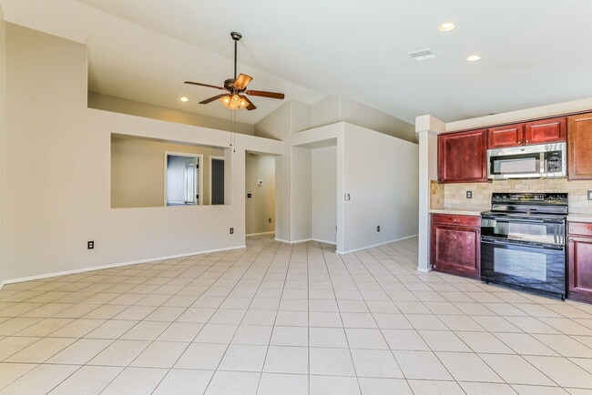 Photo - 2317 E Flintlock Pl