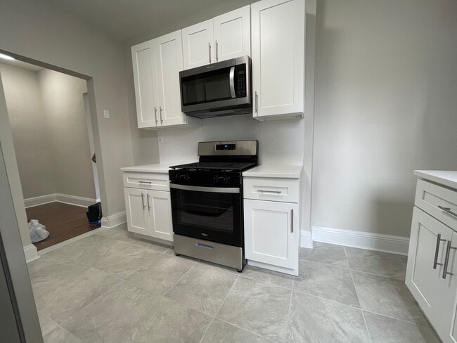 Building Photo - 2016 John F Kennedy Blvd Unit 41 Rental