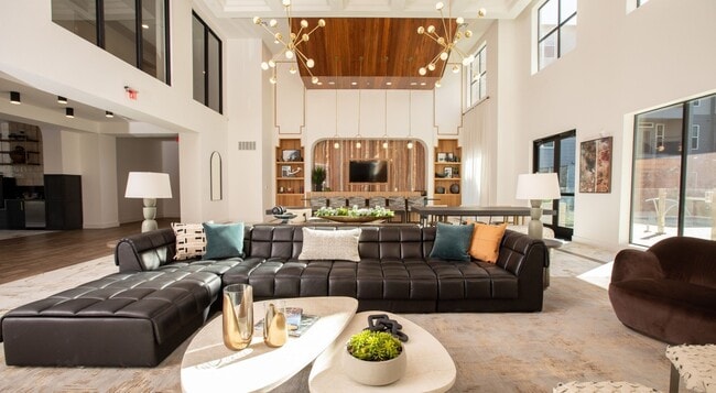 Building Photo - 11111 Nexus Ave. Unit 1182